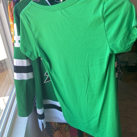 Dallas stars hockey women’s graphic t-shirt XS - Picture 3 of 3